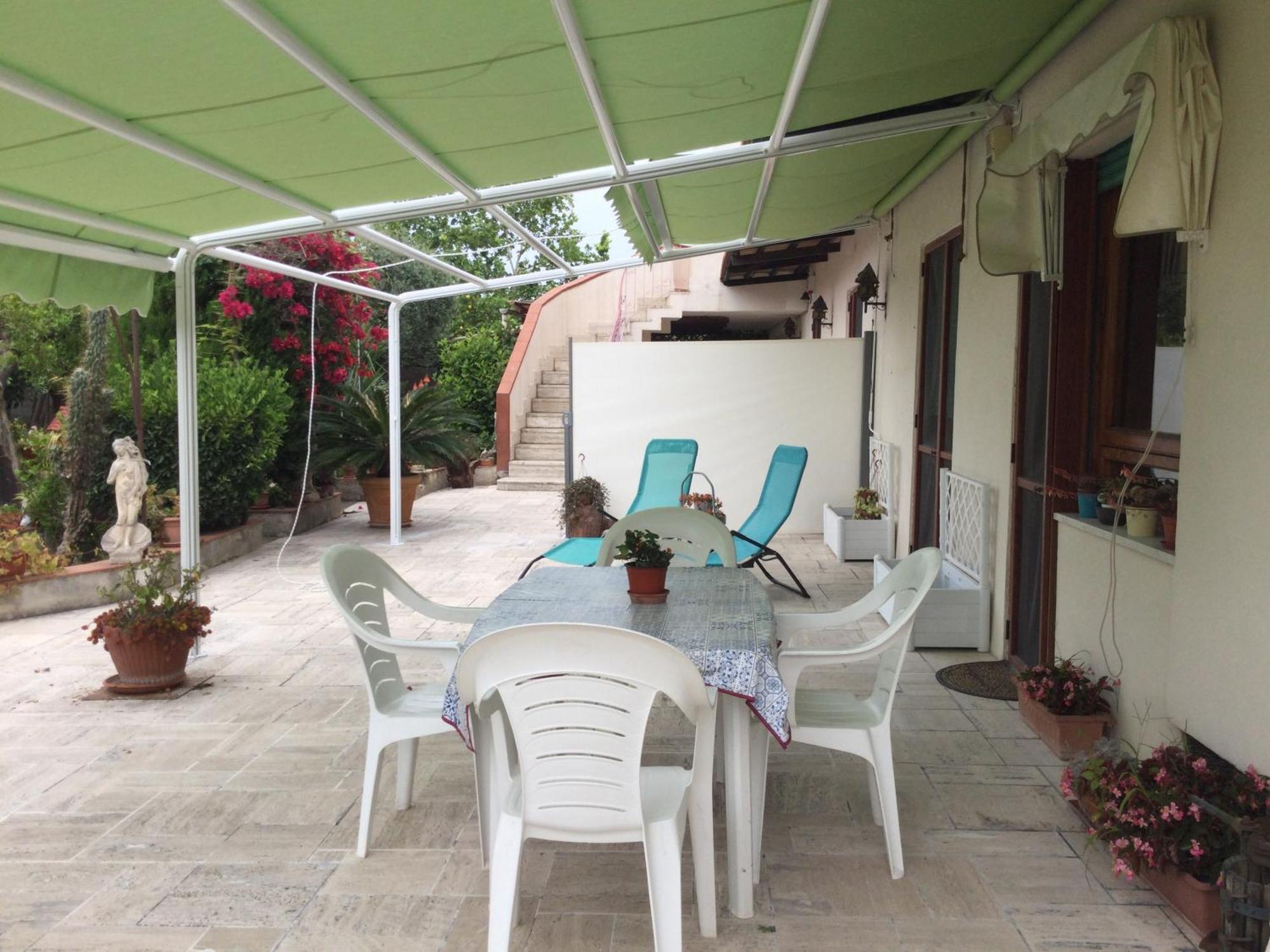 Oplontis' Garden - Holiday Apartment Near Pompeii ตอร์เร อันนุนซิอาตา ภายนอก รูปภาพ